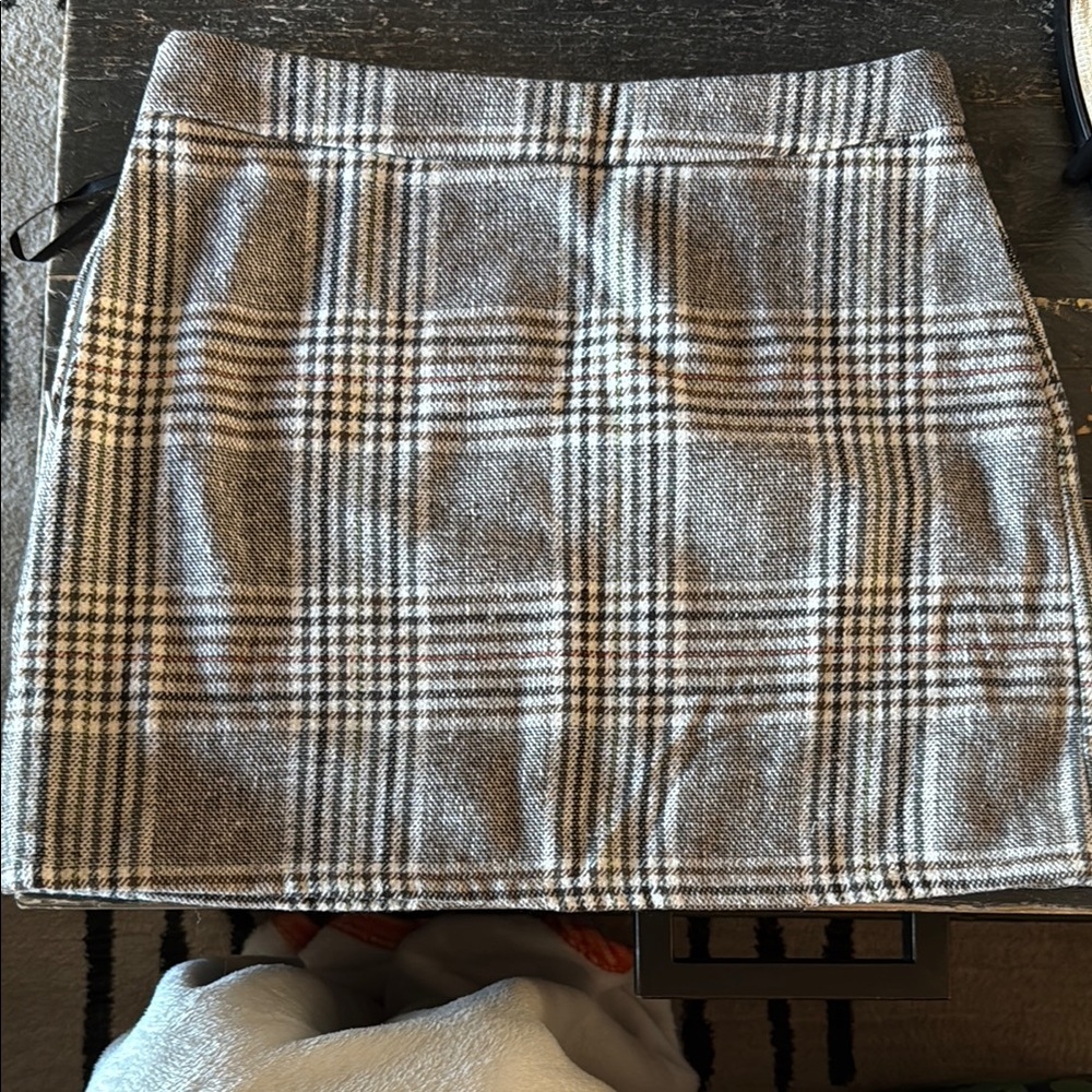 Amazon Plaid Skirt-Size Small
